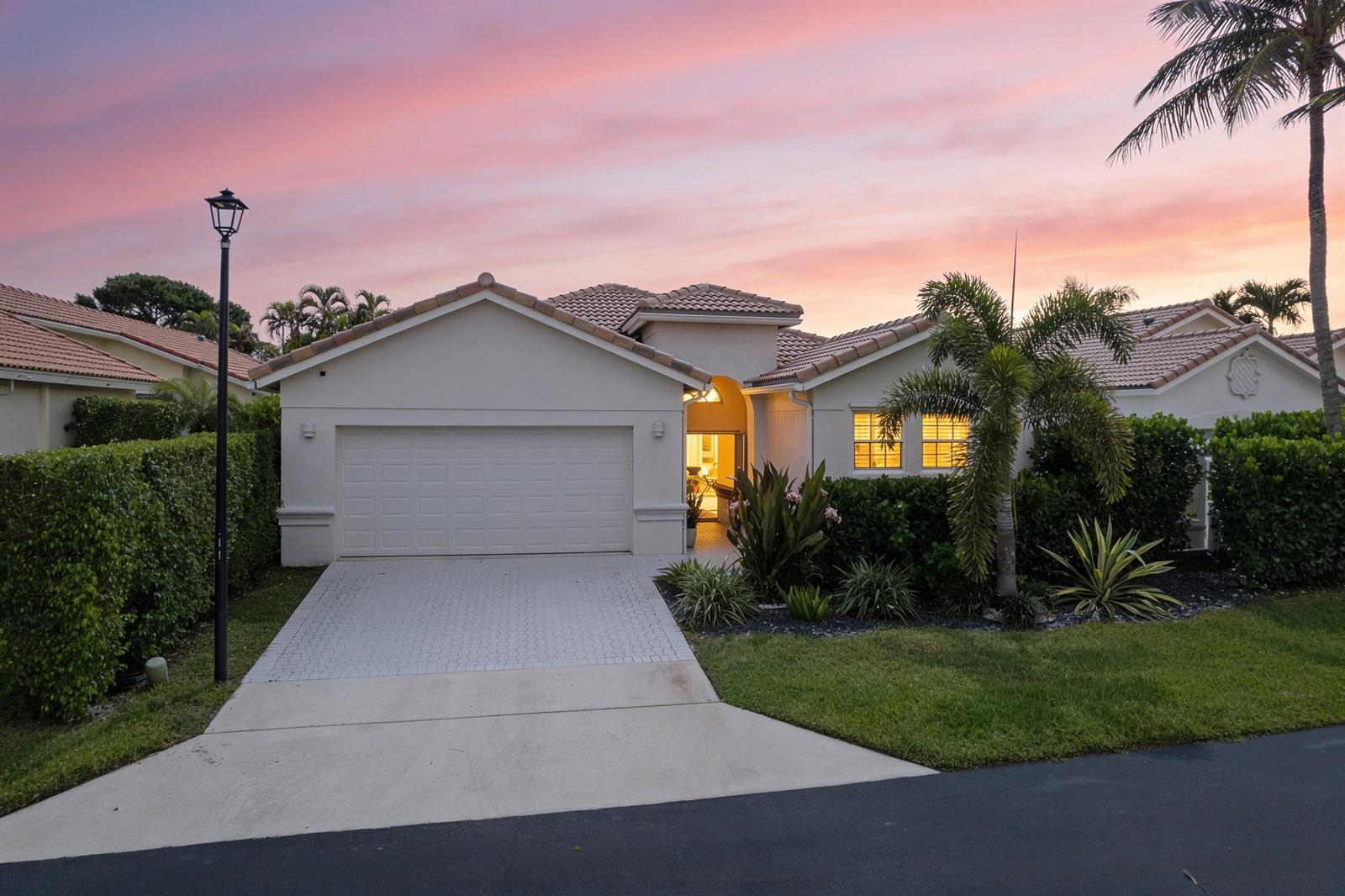 7140 NW TURTLE Walk, Boca Raton FL 33487 photo 2