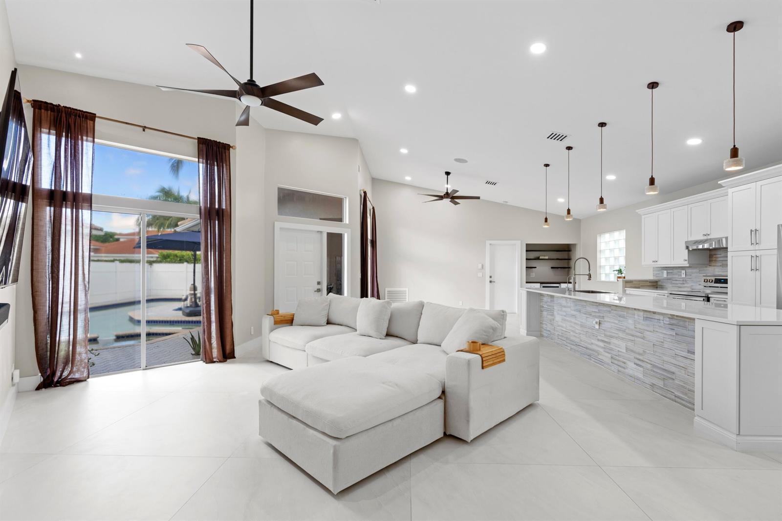 7140 NW TURTLE Walk, Boca Raton FL 33487 photo 4