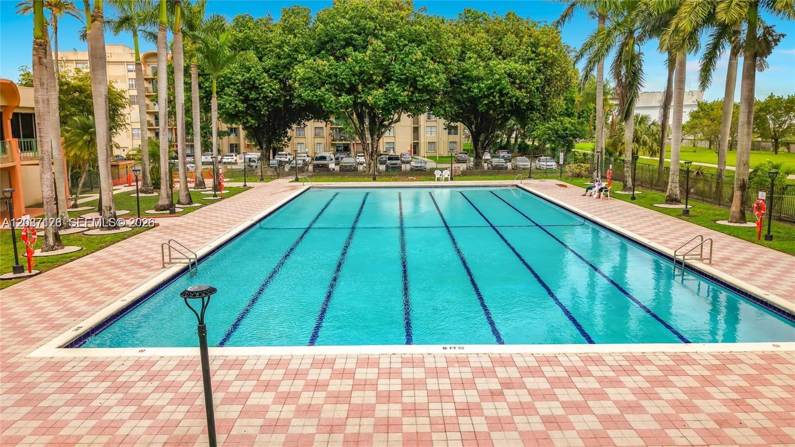 9310 Fontainebleau Blvd # 606, Miami FL 33172 photo 5