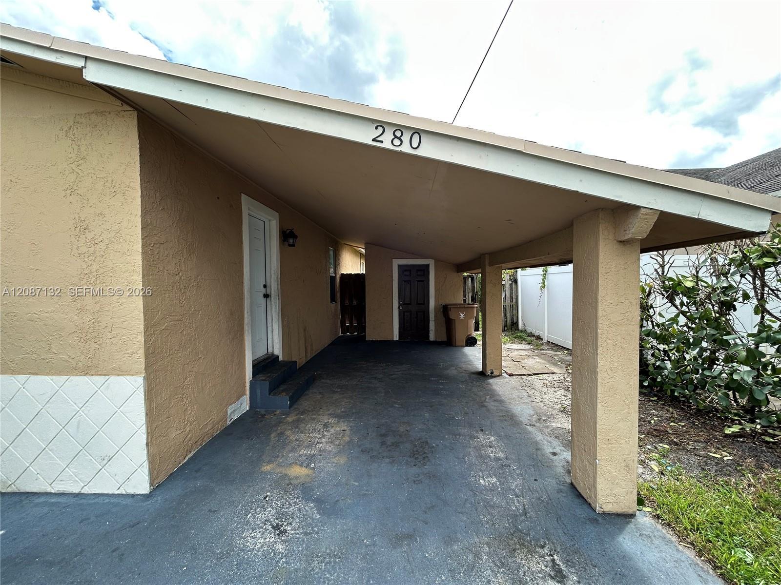 280 SW 8th St, Deerfield Beach FL 33441 photo 2