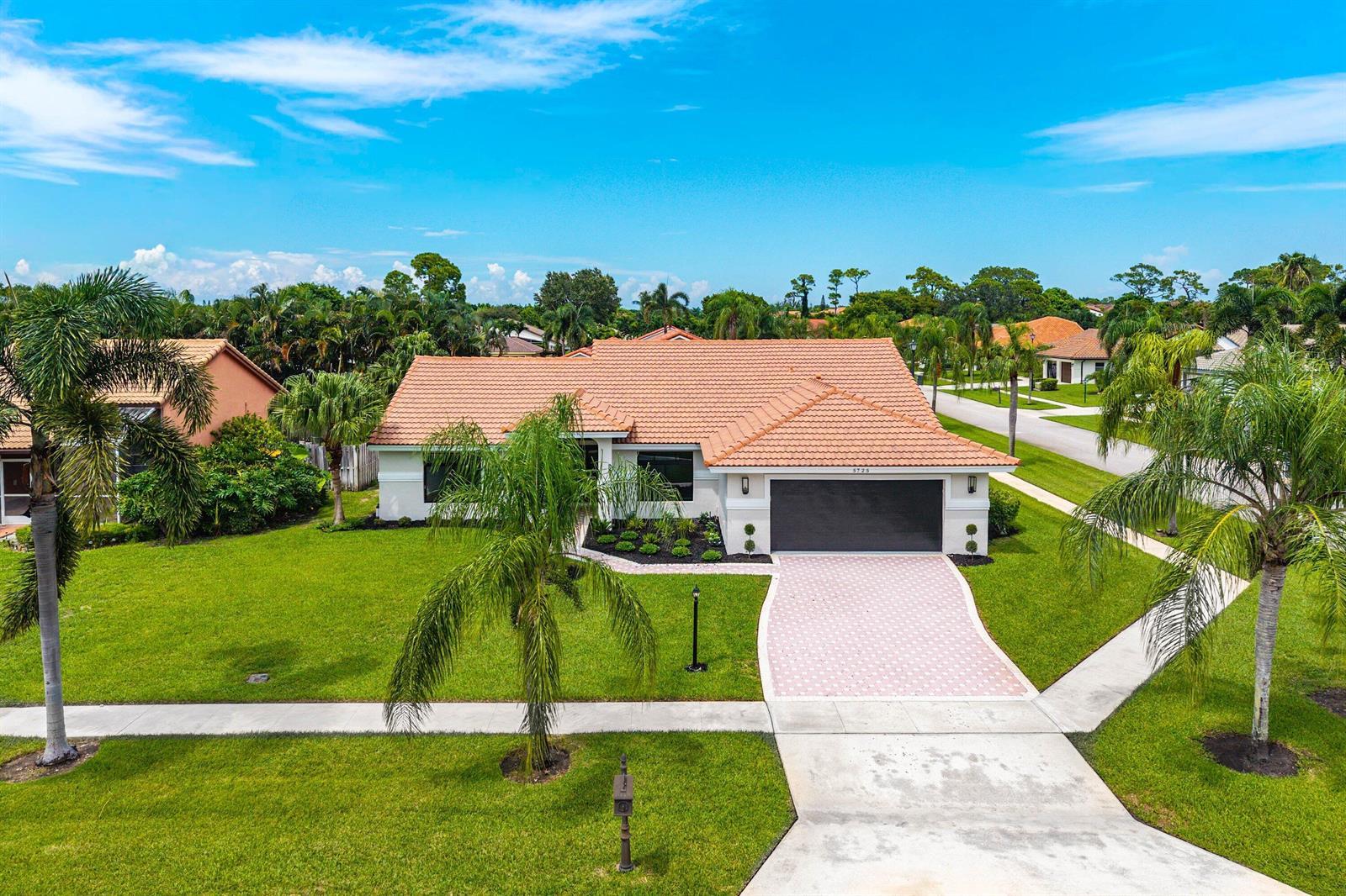 5725 Aspen Green Court, Delray Beach FL 33484