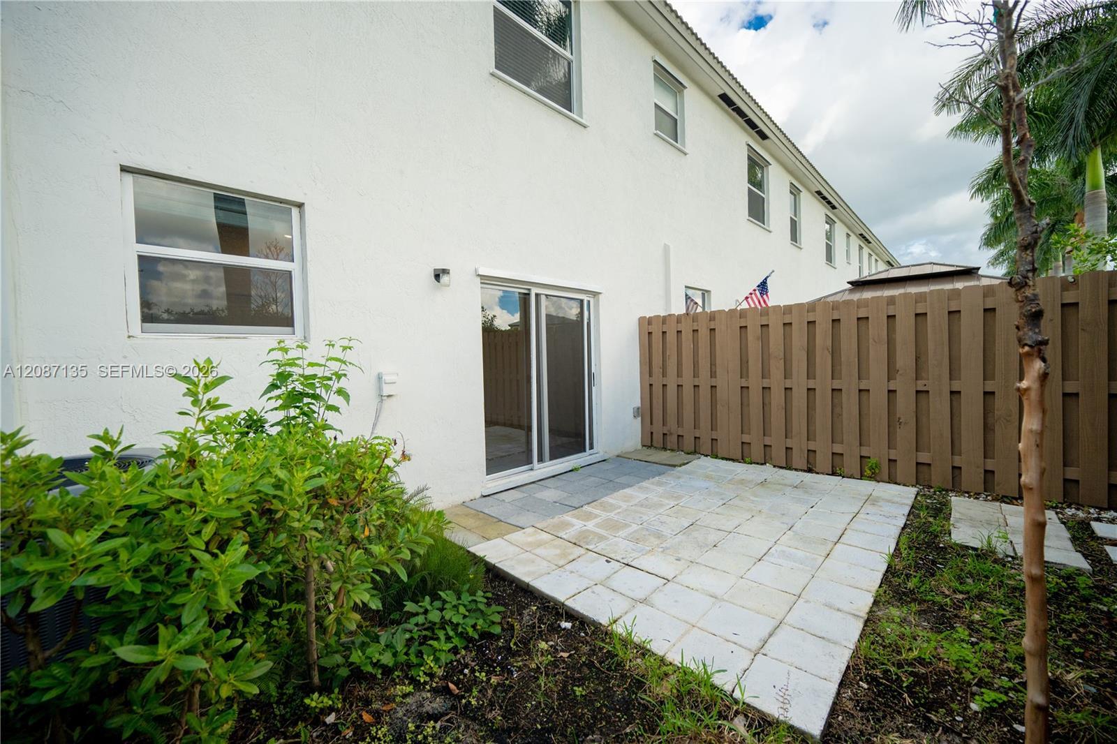 2667 SE 10th St # 0, Homestead FL 33035 photo 3