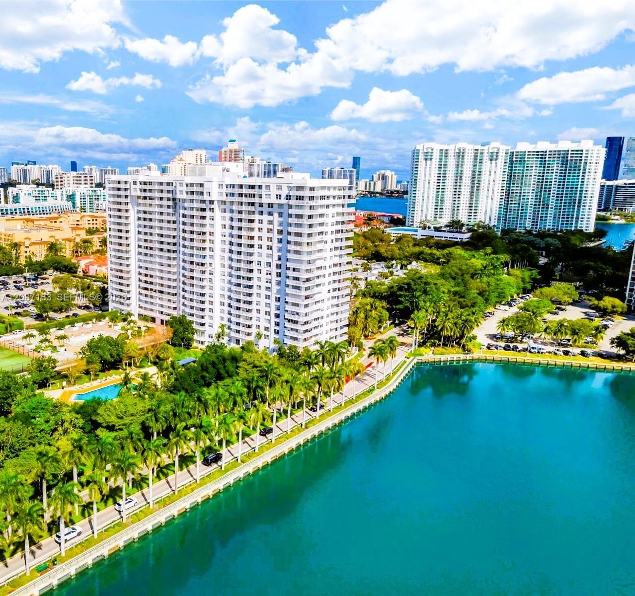 2801 NE 183rd St # 1805W, Aventura FL 33160