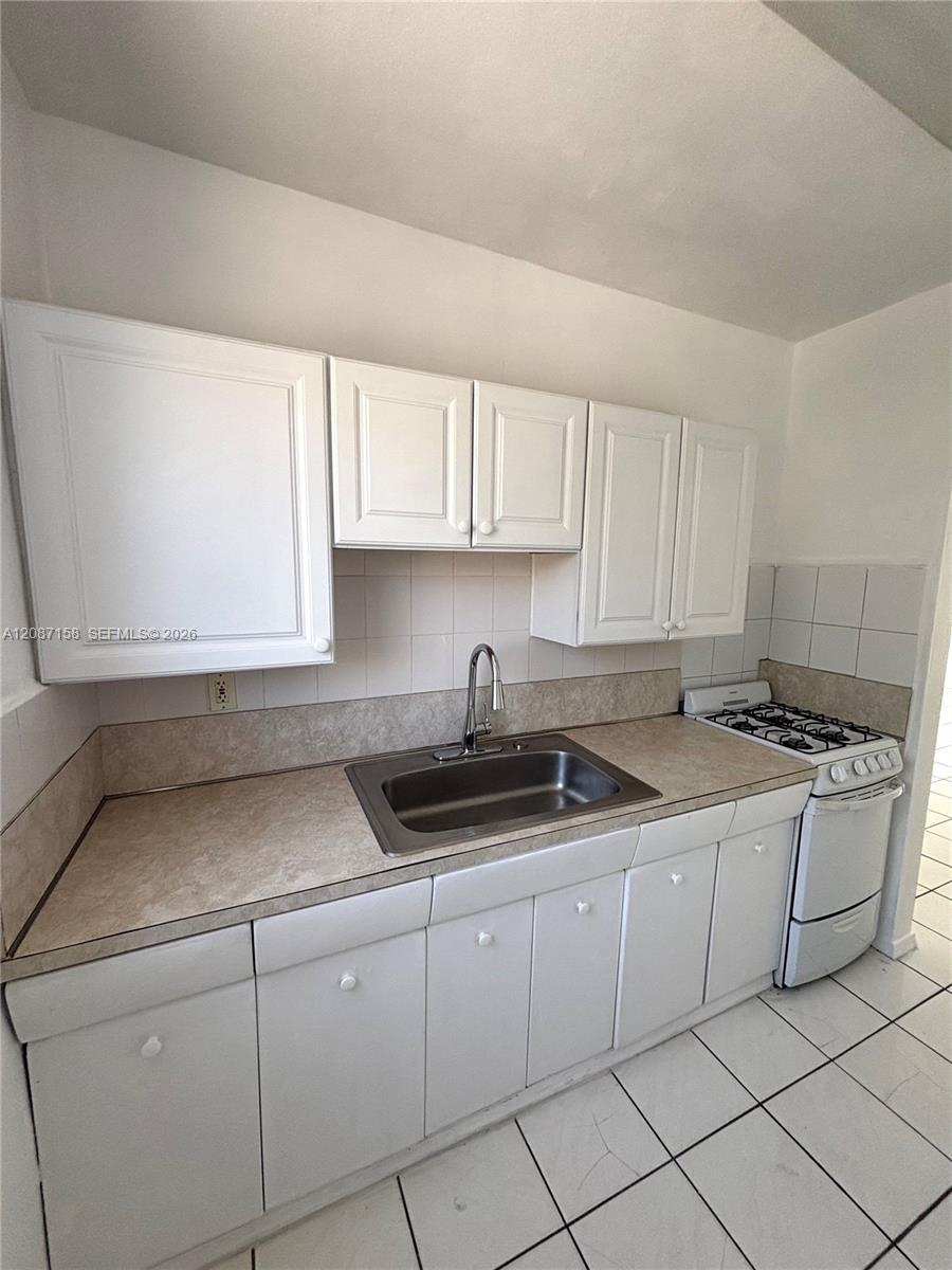 25 Navarre Ave # 3, Coral Gables FL 33134 photo 3