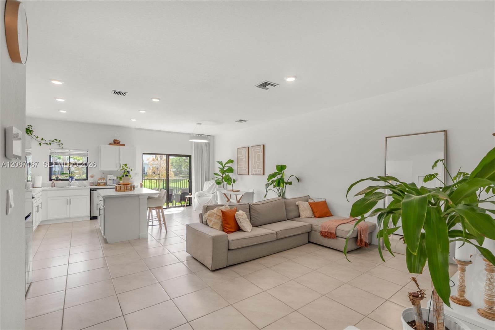 856 NW 3rd Way, Pompano Beach FL 33060 photo 3