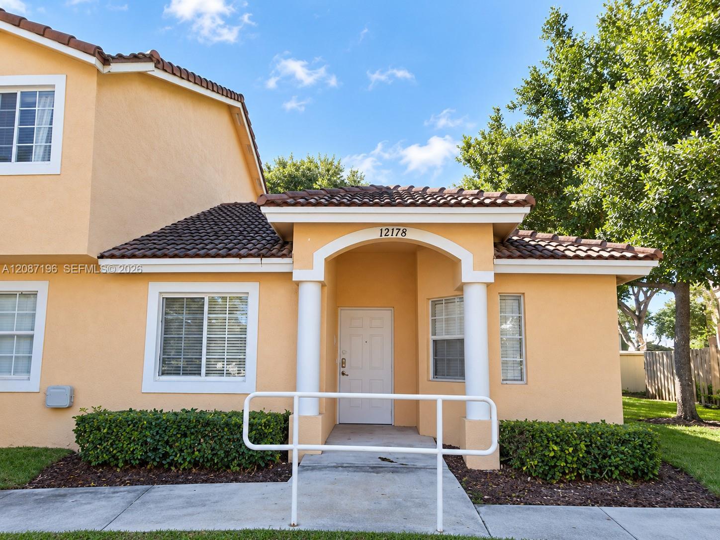 12178 SW 143rd Ln # 4, Miami FL 33186