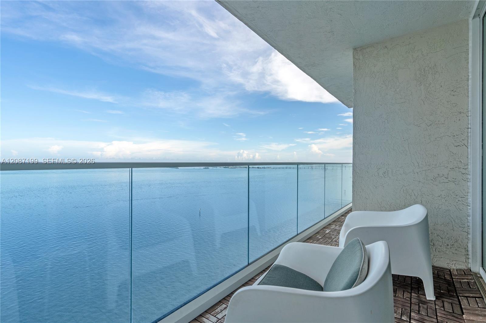 800 Claughton Island Dr # 1604, Miami FL 33131 photo 2