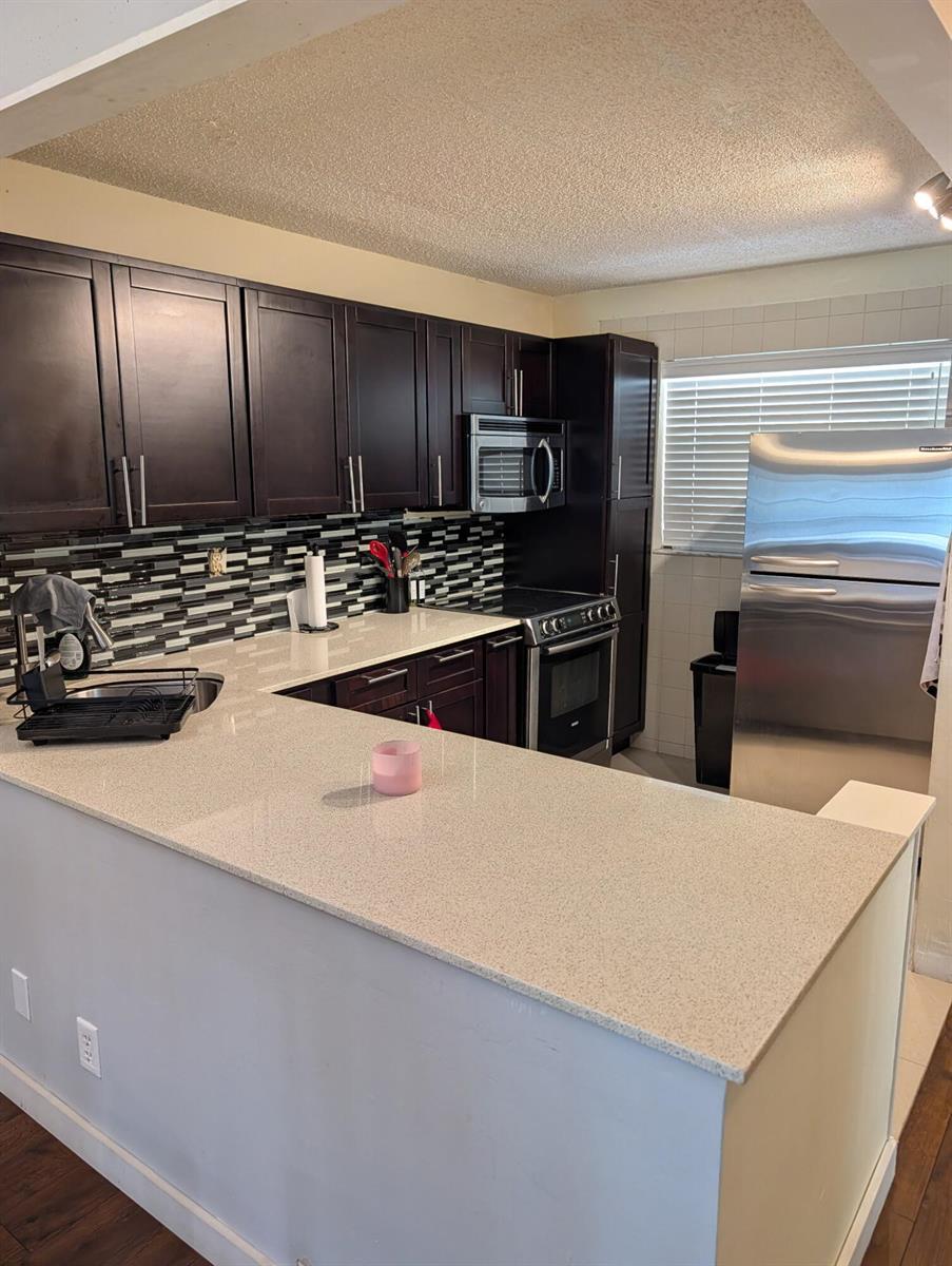 1801 NW 75TH Avenue # 308, Plantation FL 33313
