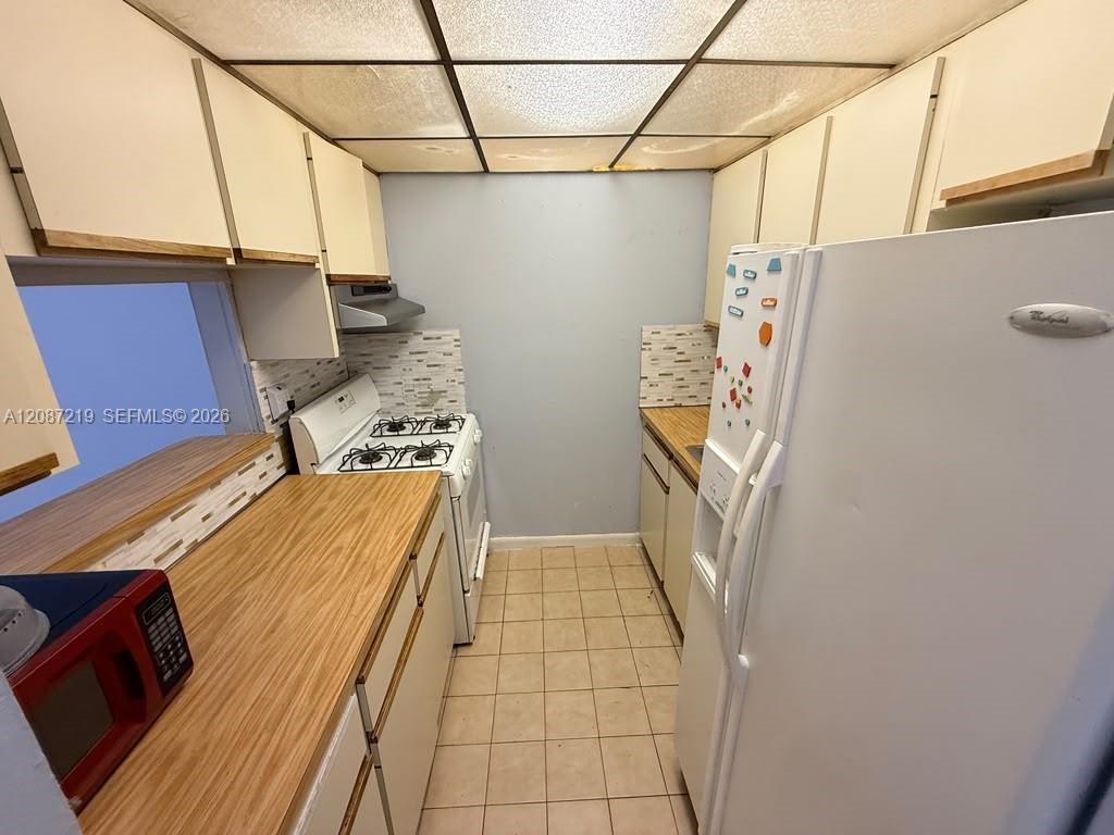 1255 W 53rd St # 309, Hialeah FL 33012