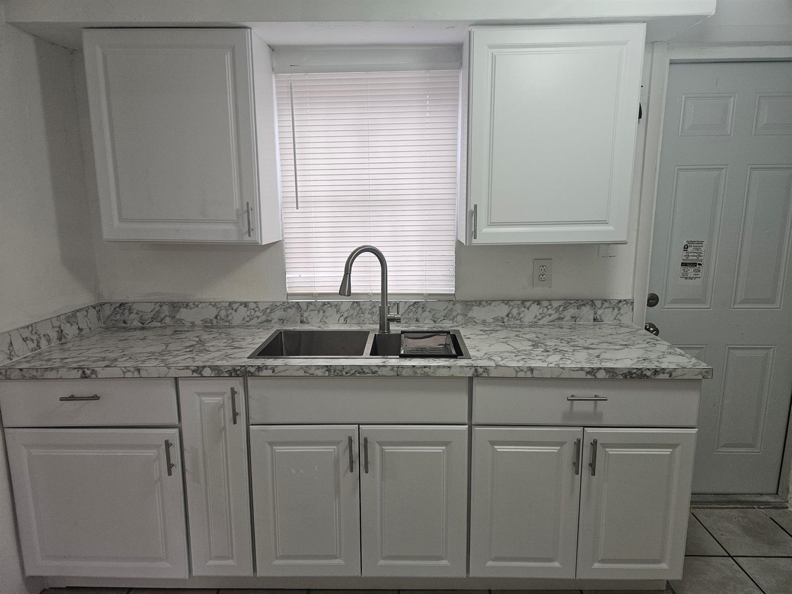 2467 NW 90TH Street, Miami FL 33147 photo 2
