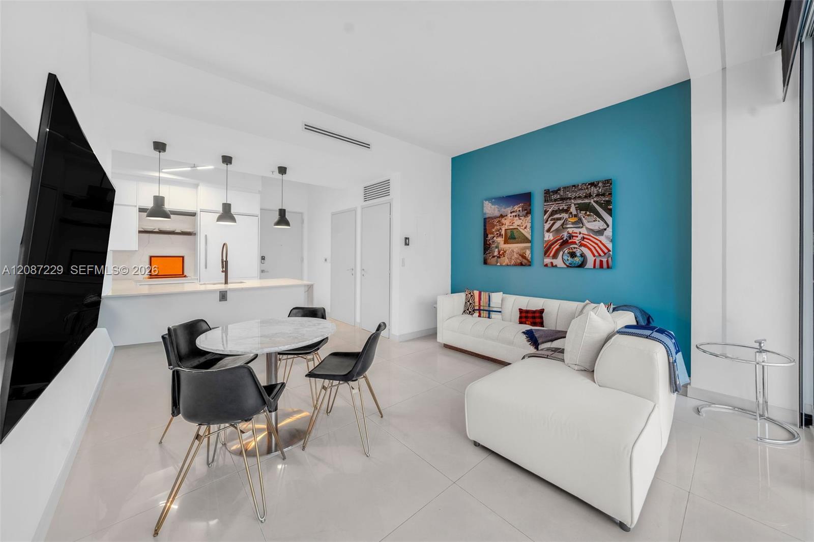 50 S Pointe Dr # 514, Miami Beach FL 33139 photo 3