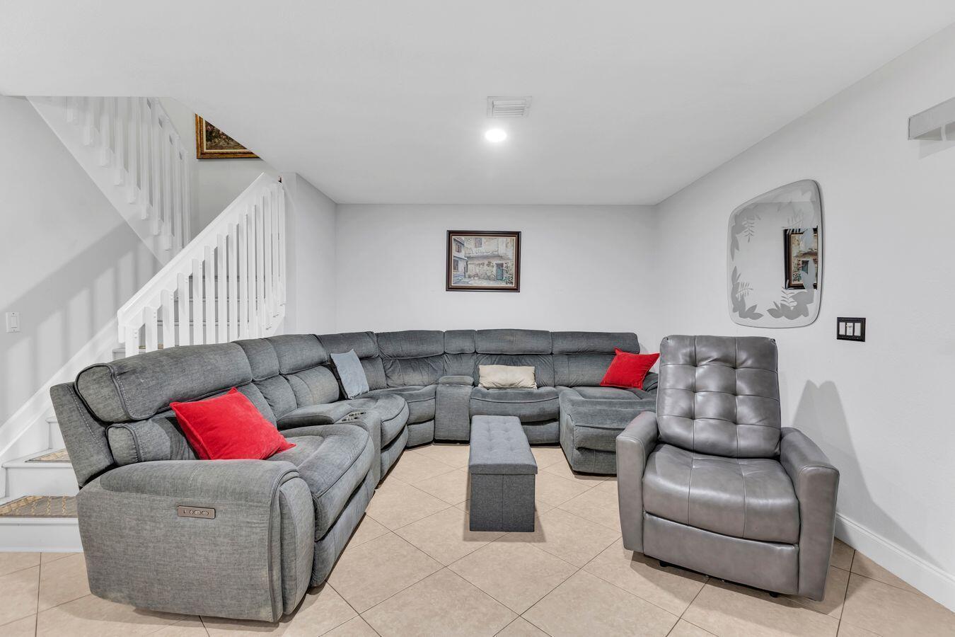 1375 SW 48th Terrace, Deerfield Beach FL 33442 photo 4