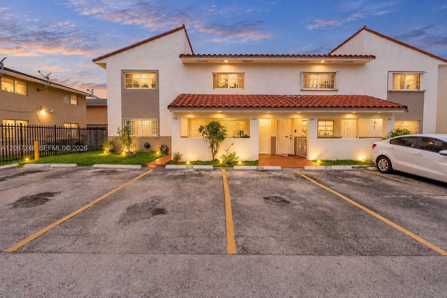 7878 W 29th Ln # 20, Hialeah FL 33018 photo 3