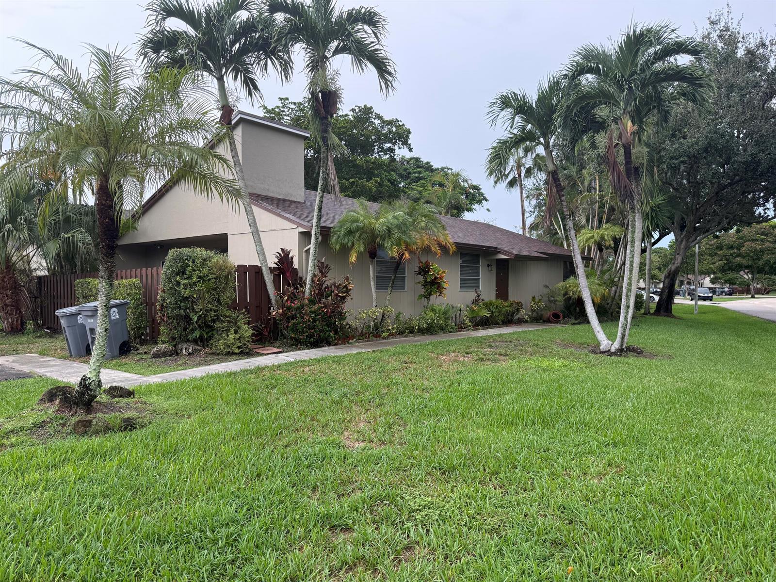 11698 TIMBERS Way, Boca Raton FL 33428 photo 2