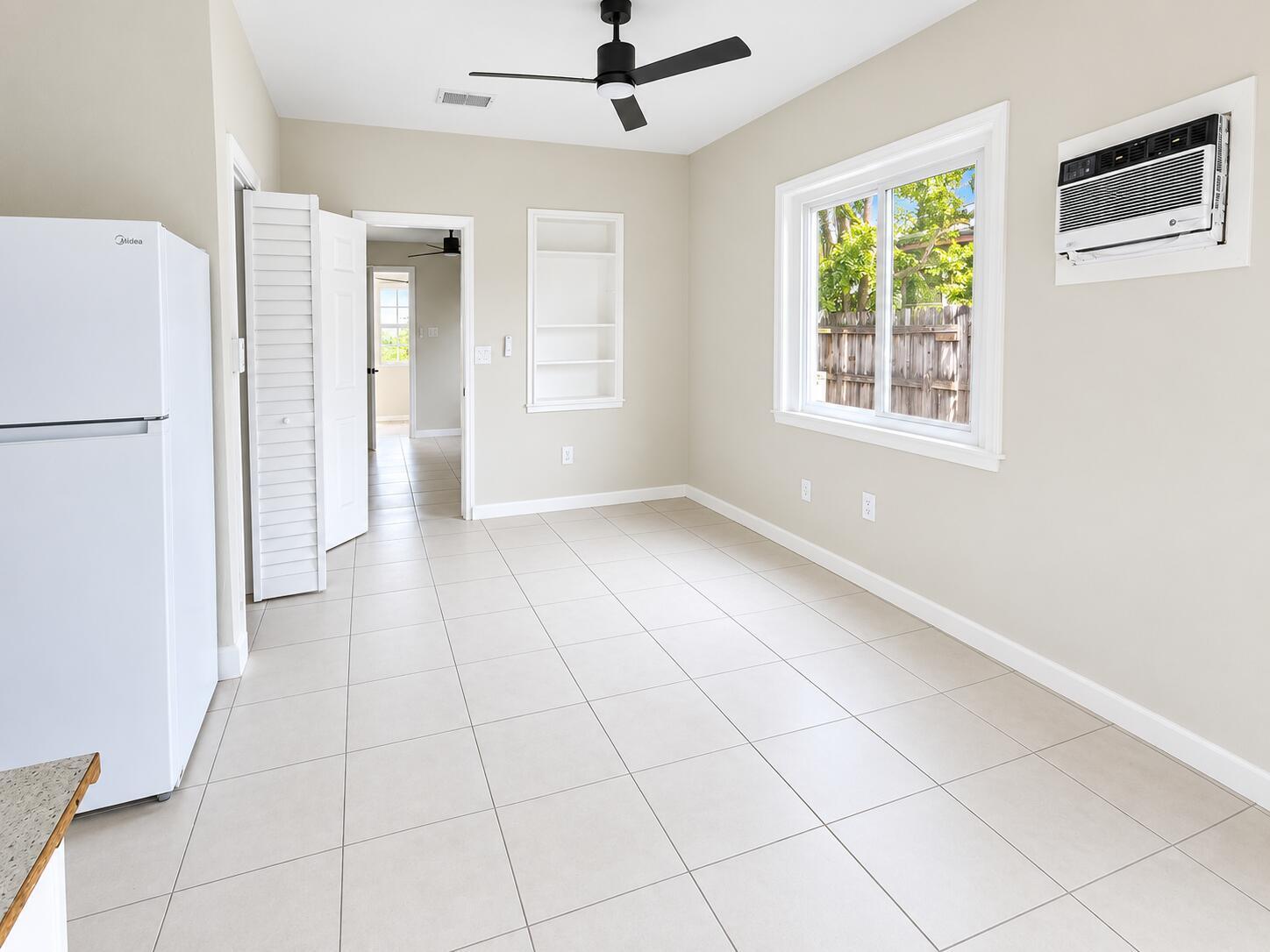43 SW 11TH Street, Dania Beach FL 33004 photo 2