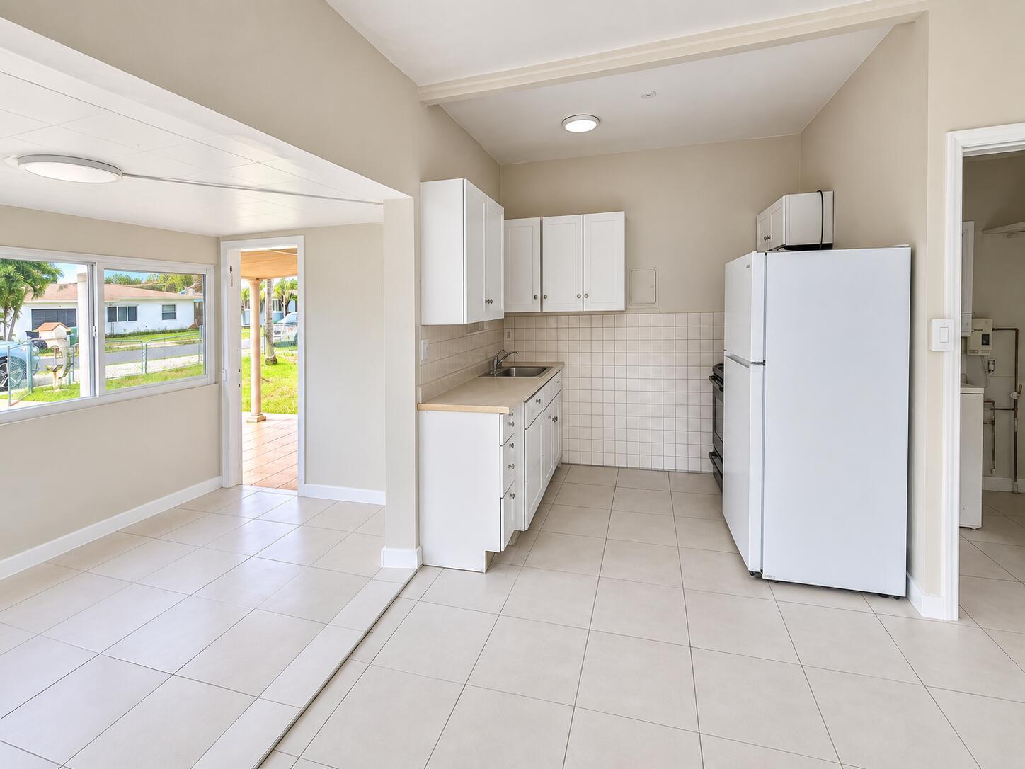 43 SW 11TH Street, Dania Beach FL 33004 photo 5