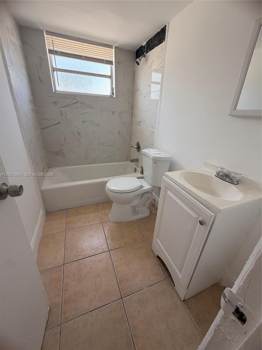 8450 NE Miami Ct # 6, Miami FL 33138 photo 3