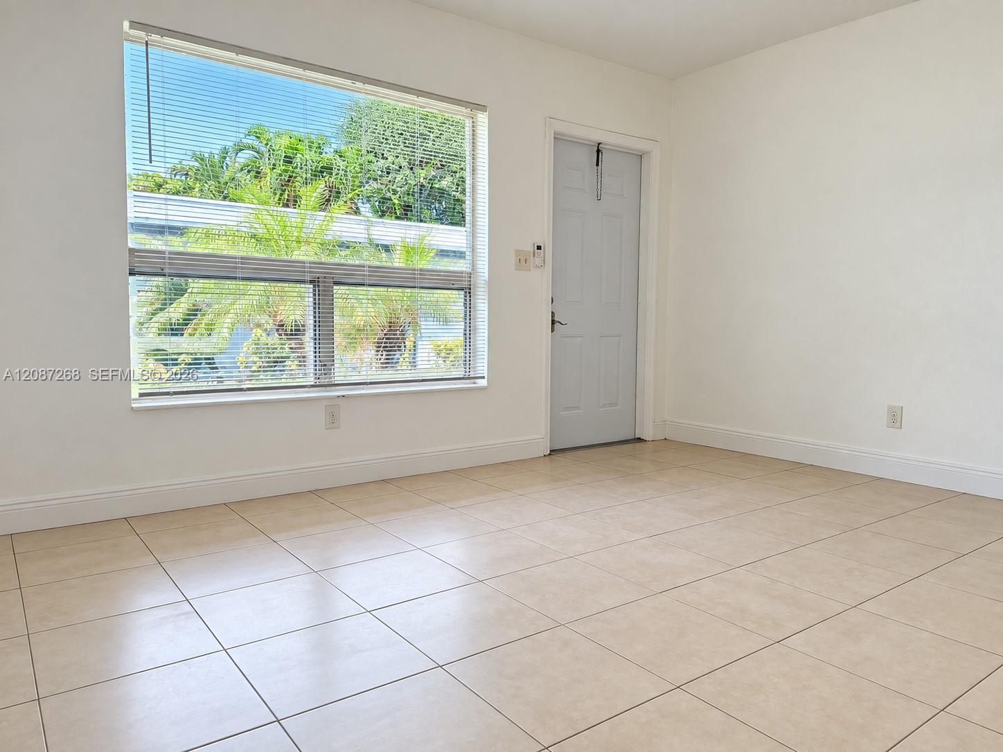 2206 Fillmore St # 8, Hollywood FL 33020 photo 2