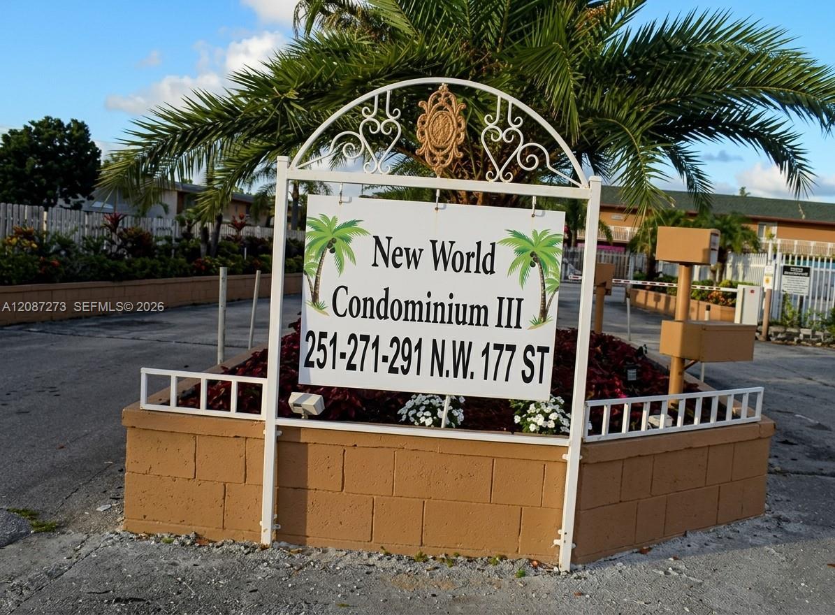 291 NW 177th St # 201, Miami Gardens FL 33169