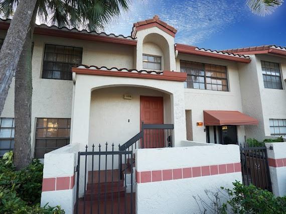 1108 CONGRESSIONAL Way # 1108, Deerfield Beach FL 33442