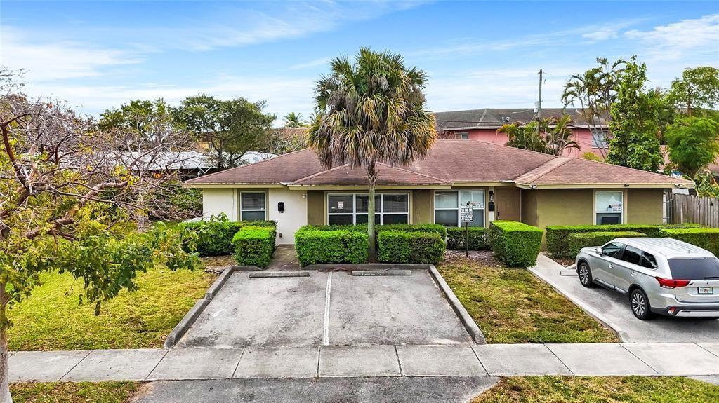 330 Avondale Drive, Pompano Beach FL 33060