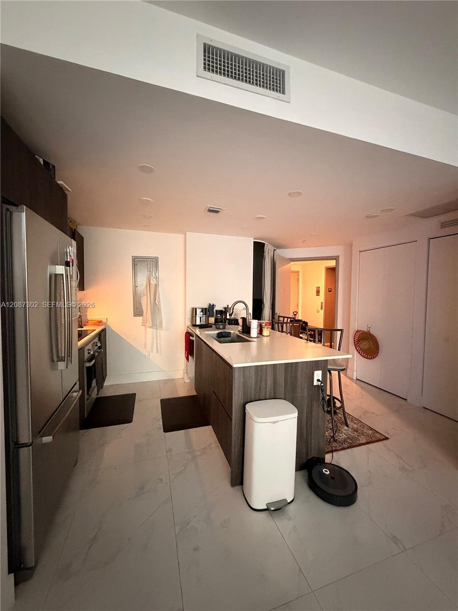 Miami, FL 33132 photo 3