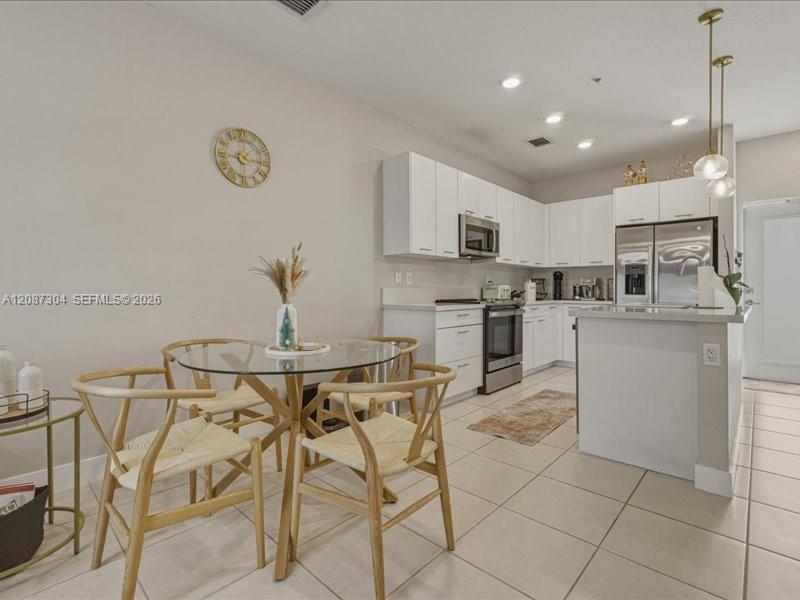 8201 NW 41st St # 205, Doral FL 33166 photo 4