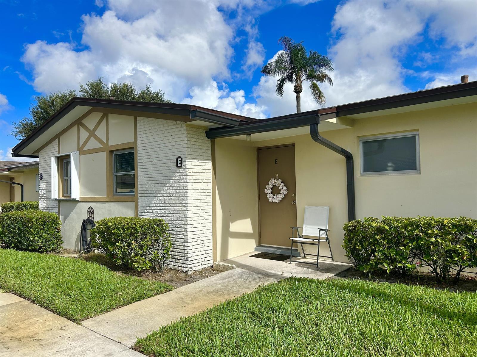 2811 Ashley Drive W, West Palm Beach FL 33415