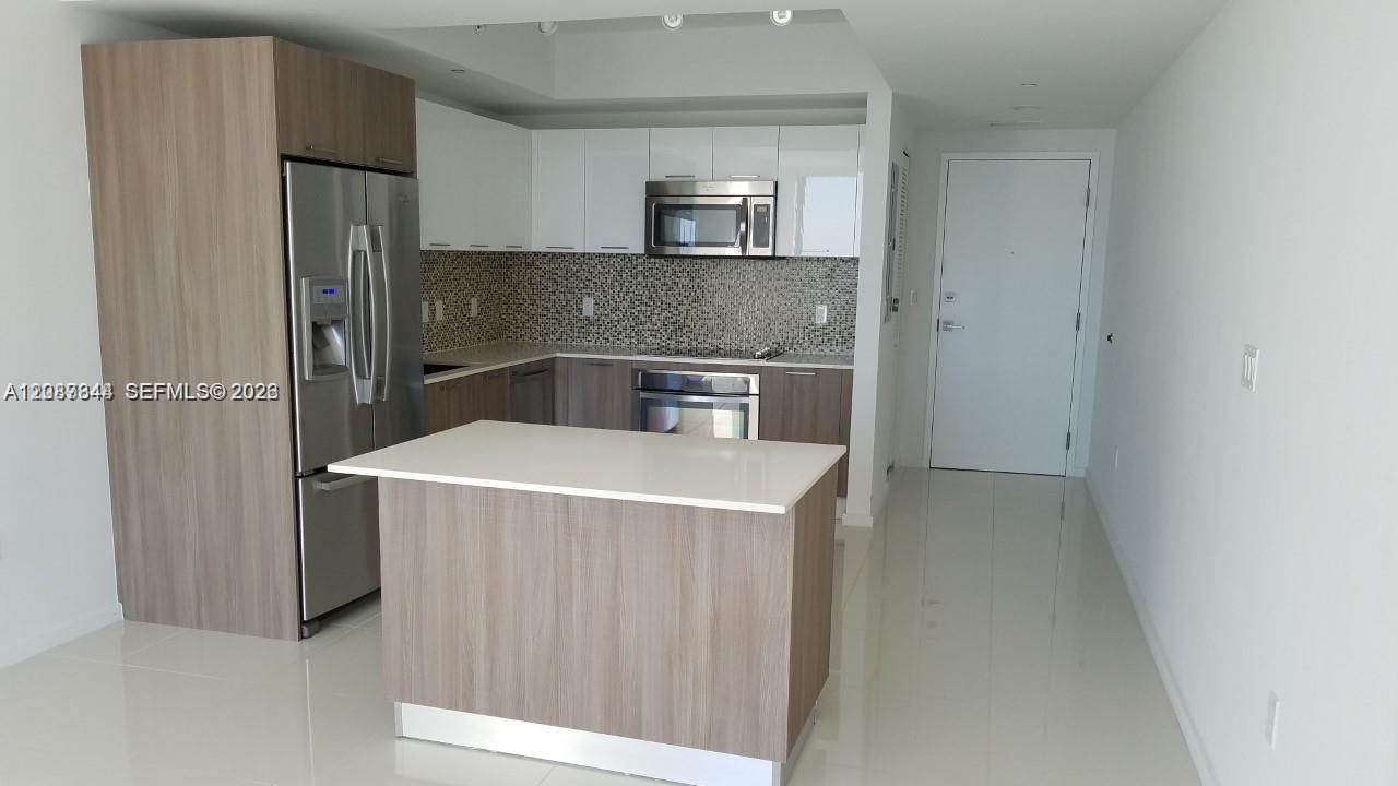 5300 Paseo Blvd # 1012, Doral FL 33166 photo 5