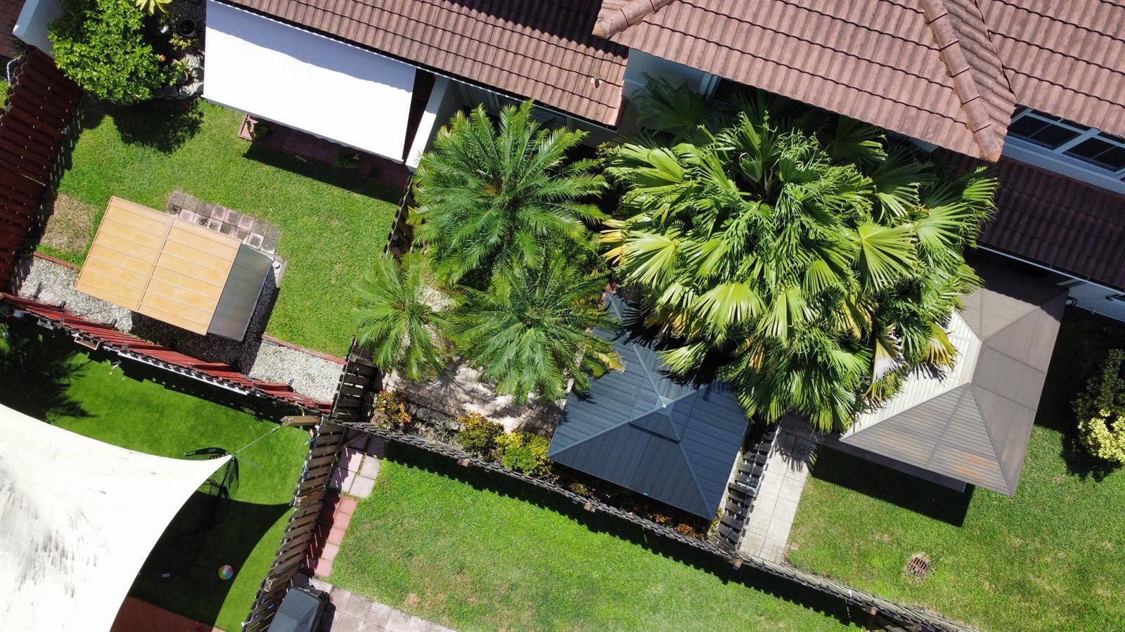 135 RIVERWALK Circle, Sunrise FL 33326 photo 2
