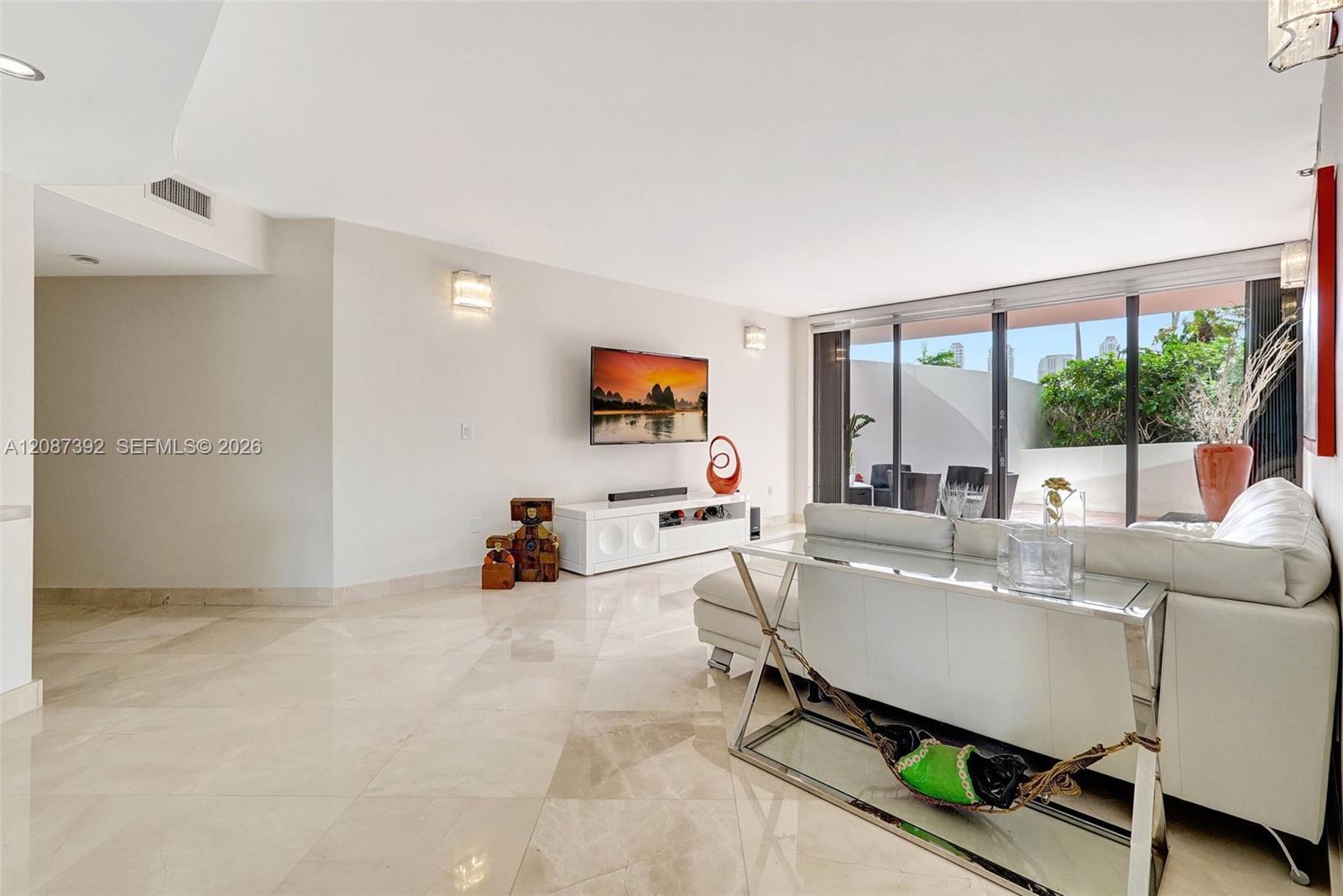 4000 ISLAND BLVD # 402, Aventura FL 33160 photo 5