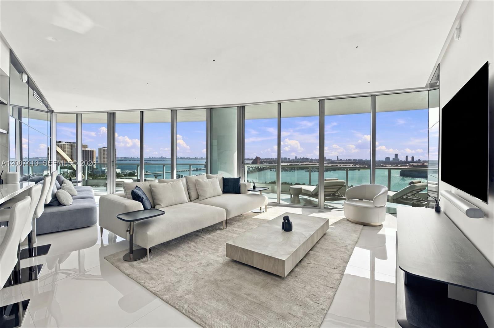 900 Biscayne Blvd # 2406, Miami FL 33132