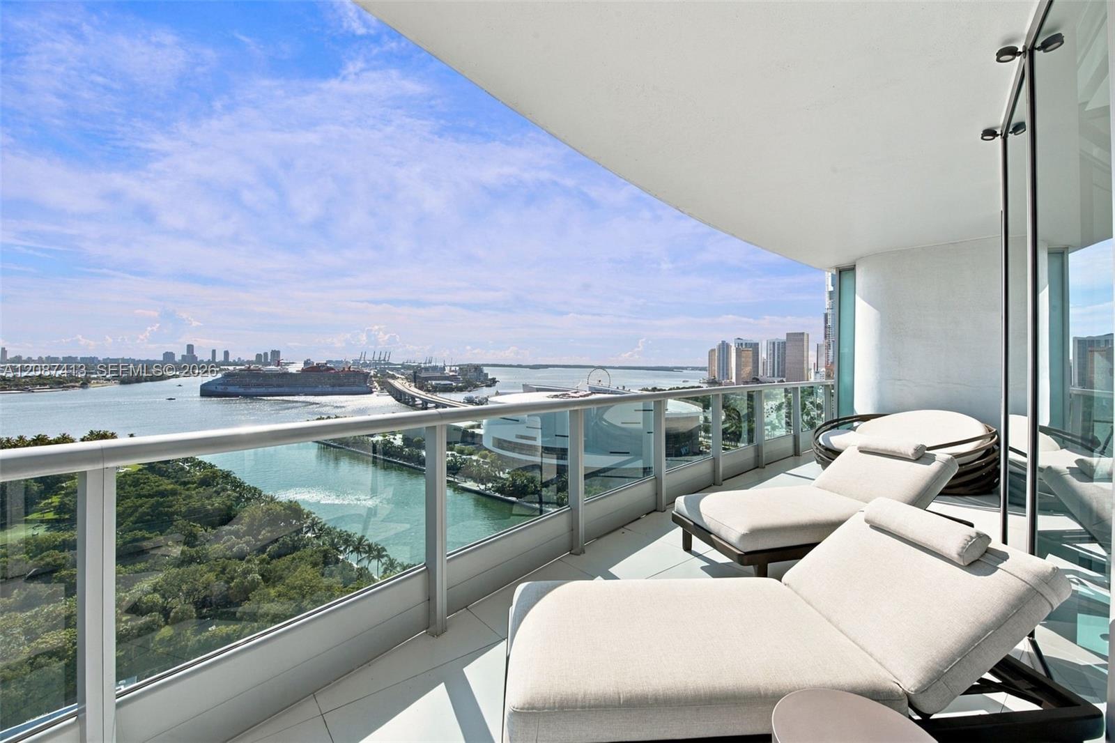 900 Biscayne Blvd # 2406, Miami FL 33132 photo 4