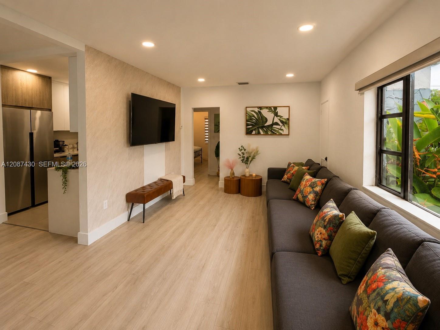 1935 NW 42 ST # 1, Miami FL 33142