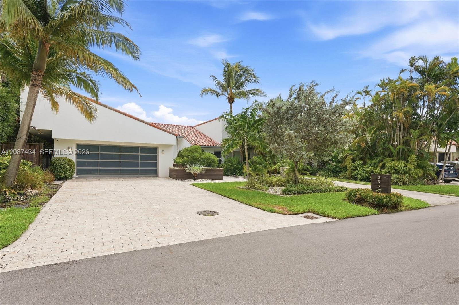 3360 NE 165th St, North Miami Beach FL 33160 photo 3