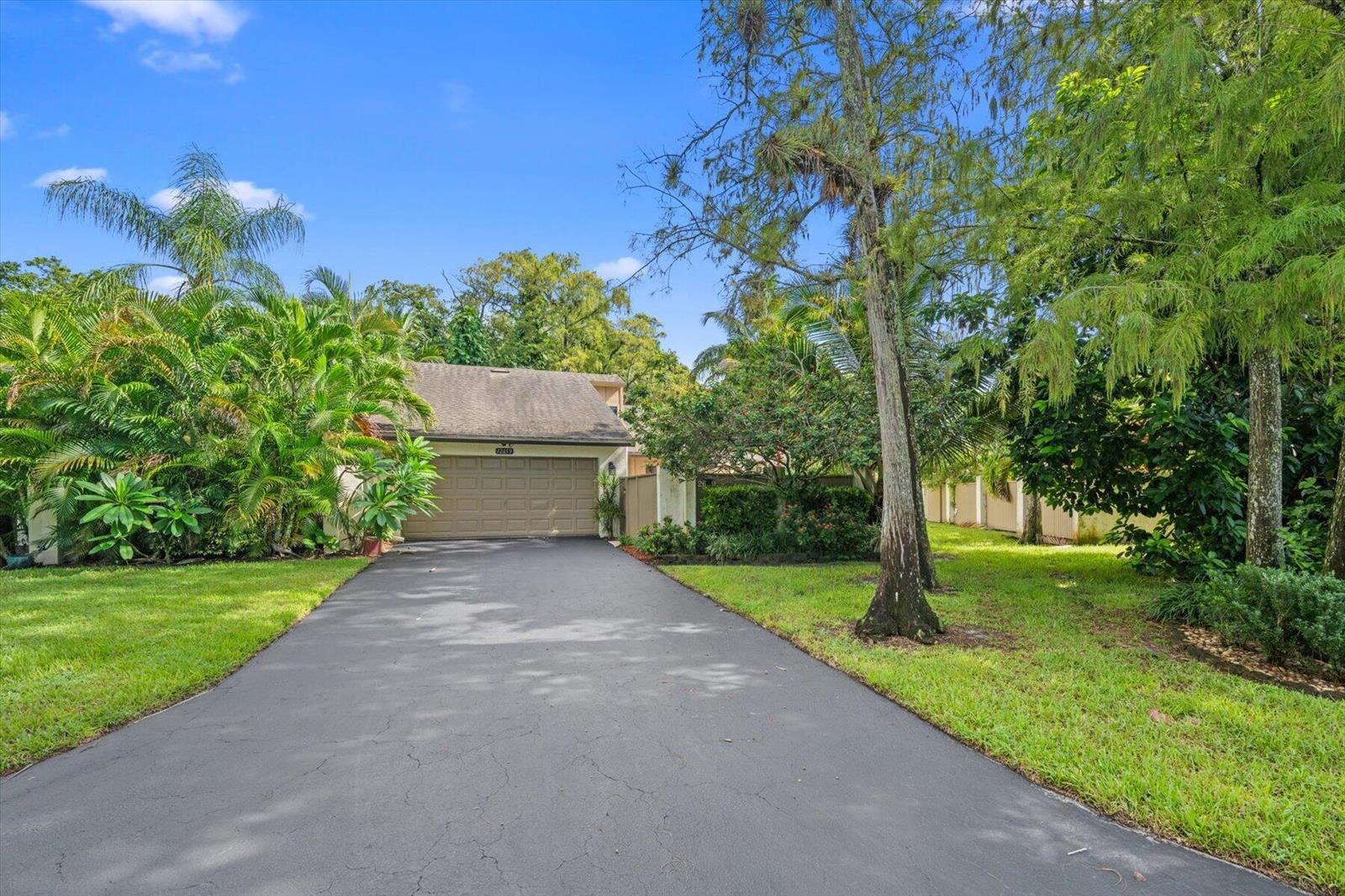 12659 SHADY PINES Court, Wellington FL 33414