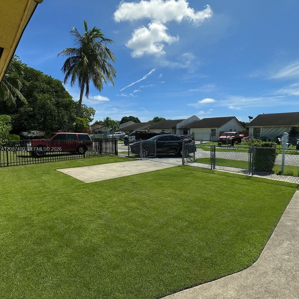 3611 NW 194th Ter, Miami Gardens FL 33056