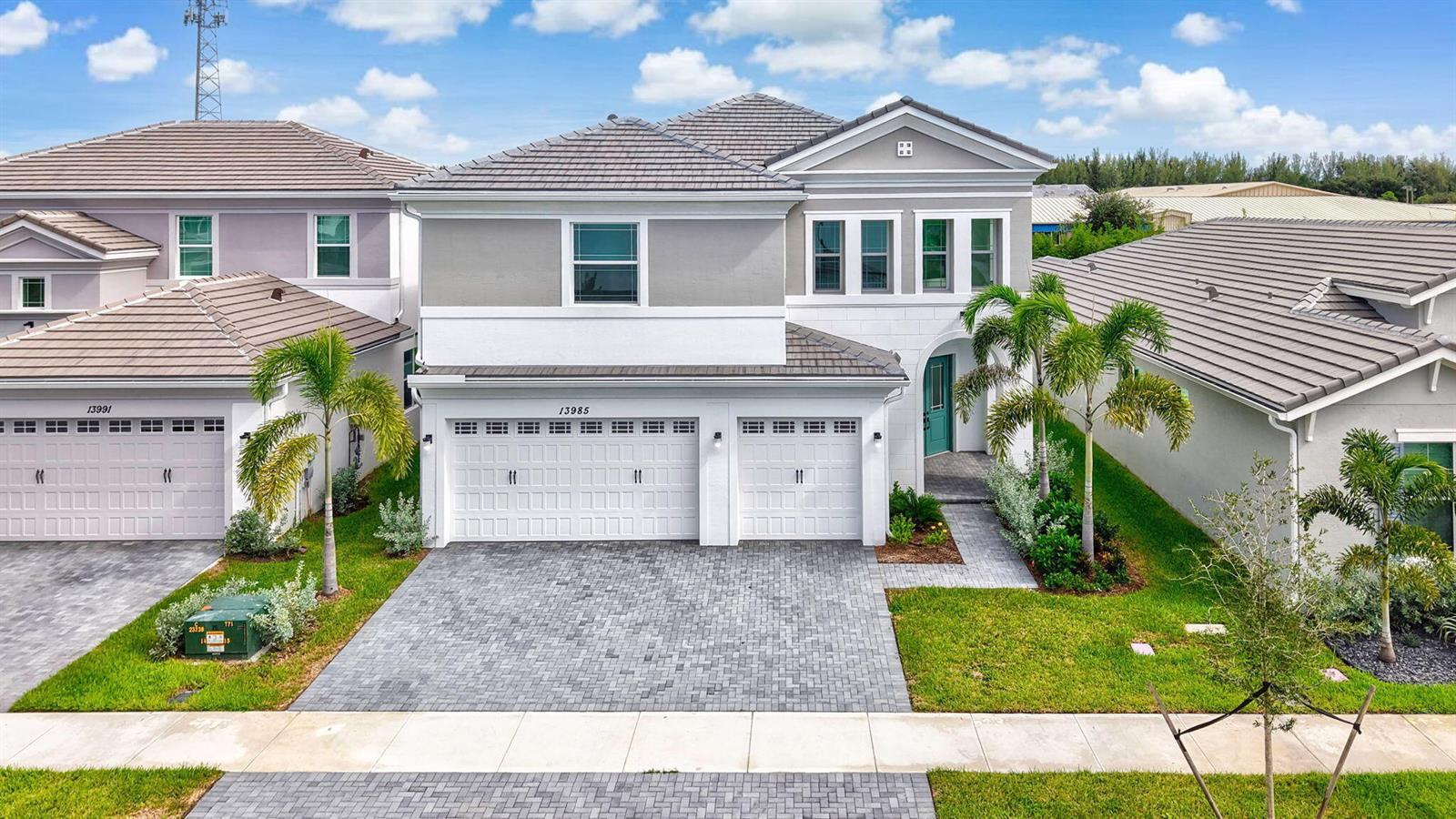 13985 Spruce Pine Drive, Westlake FL 33470 photo 2