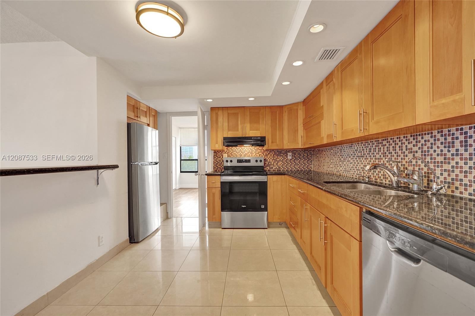 600 Three Islands Blvd # 311, Hallandale Beach FL 33009 photo 5
