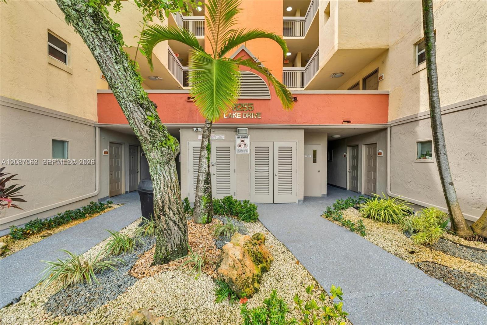 8255 Lake Dr # 304, Doral FL 33166 photo 3
