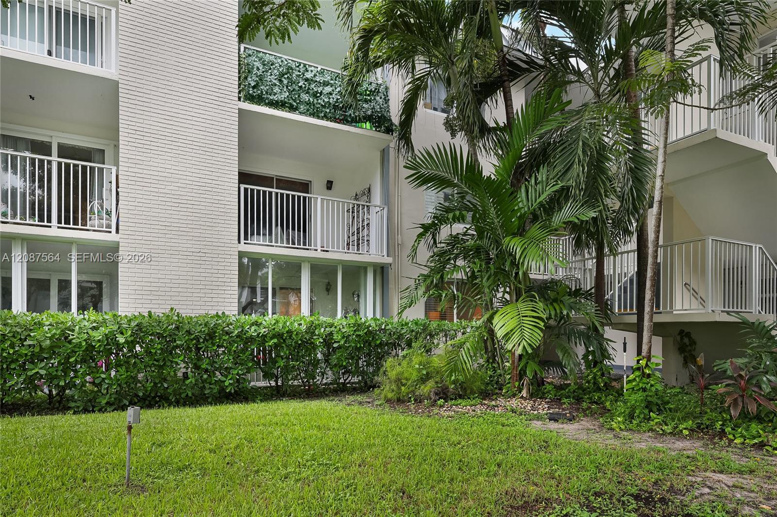240 Galen Dr # 110, Key Biscayne FL 33149 photo 3