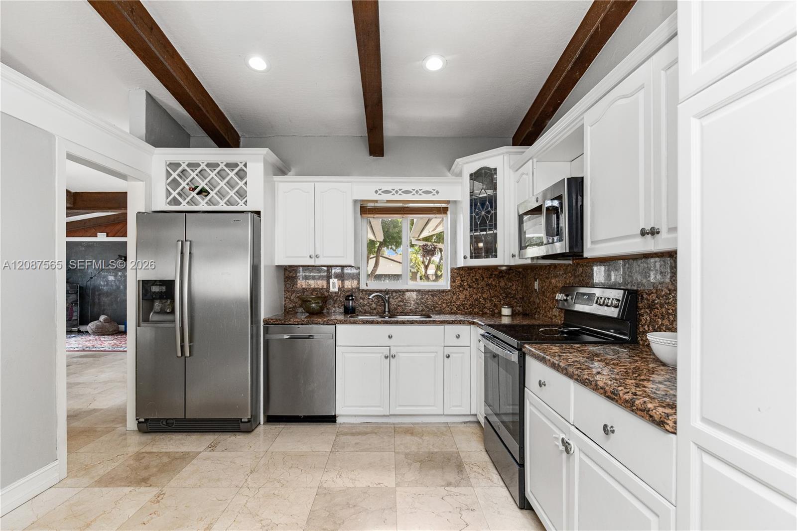 8005 SW 198th Ter, Cutler Bay FL 33189 photo 3