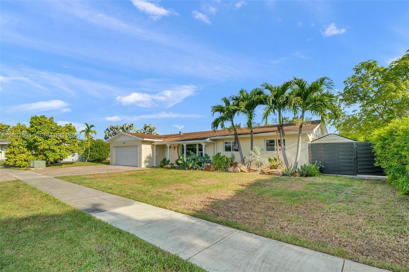 14241 SW 83rd St, Miami FL 33183 photo 2