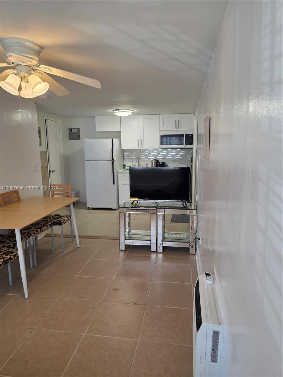 5712 Hollywood Blvd # 1, Hollywood FL 33021 photo 5