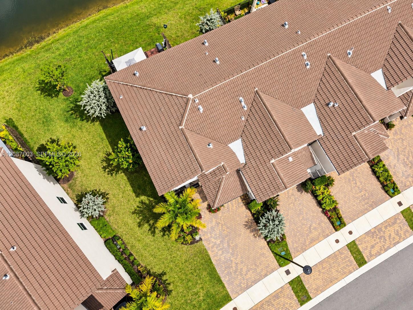12570 NW 22nd Pl, Miami FL 33167 photo 5