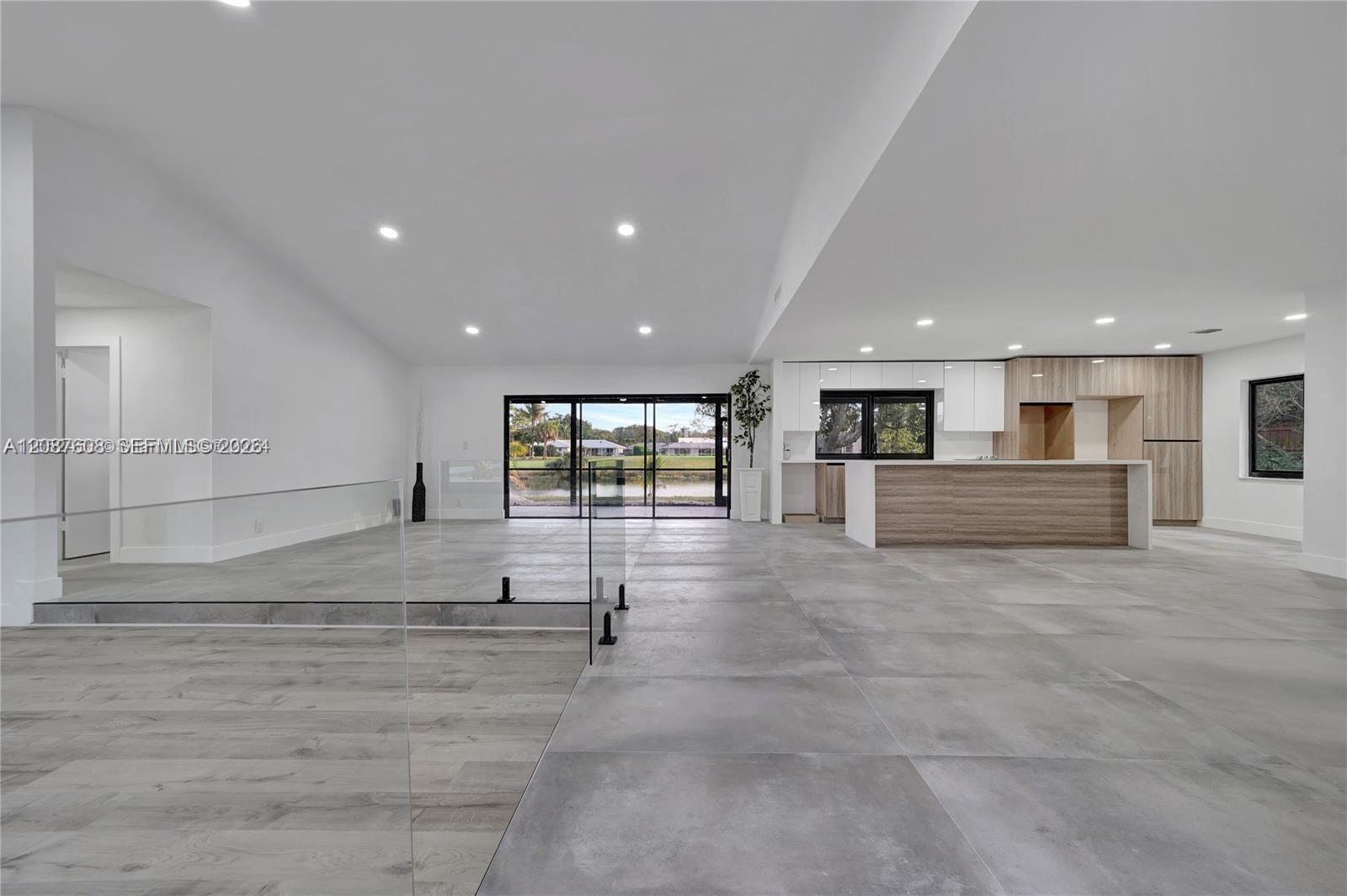 3352 Lakeview Blvd, Delray Beach FL 33445 photo 2