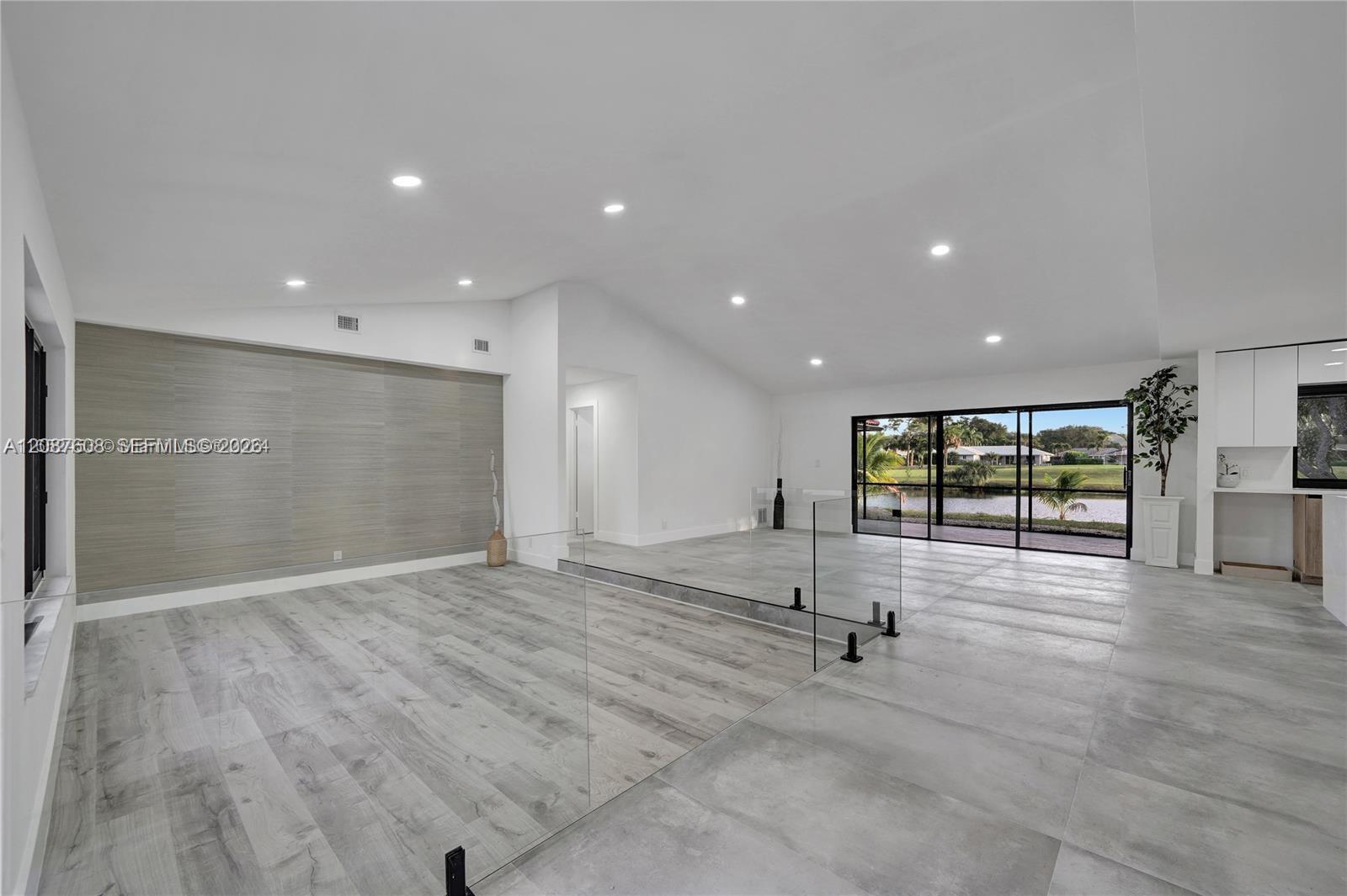 3352 Lakeview Blvd, Delray Beach FL 33445 photo 3