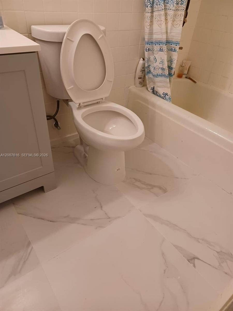 1310 NW 52nd St, Miami FL 33142 photo 2