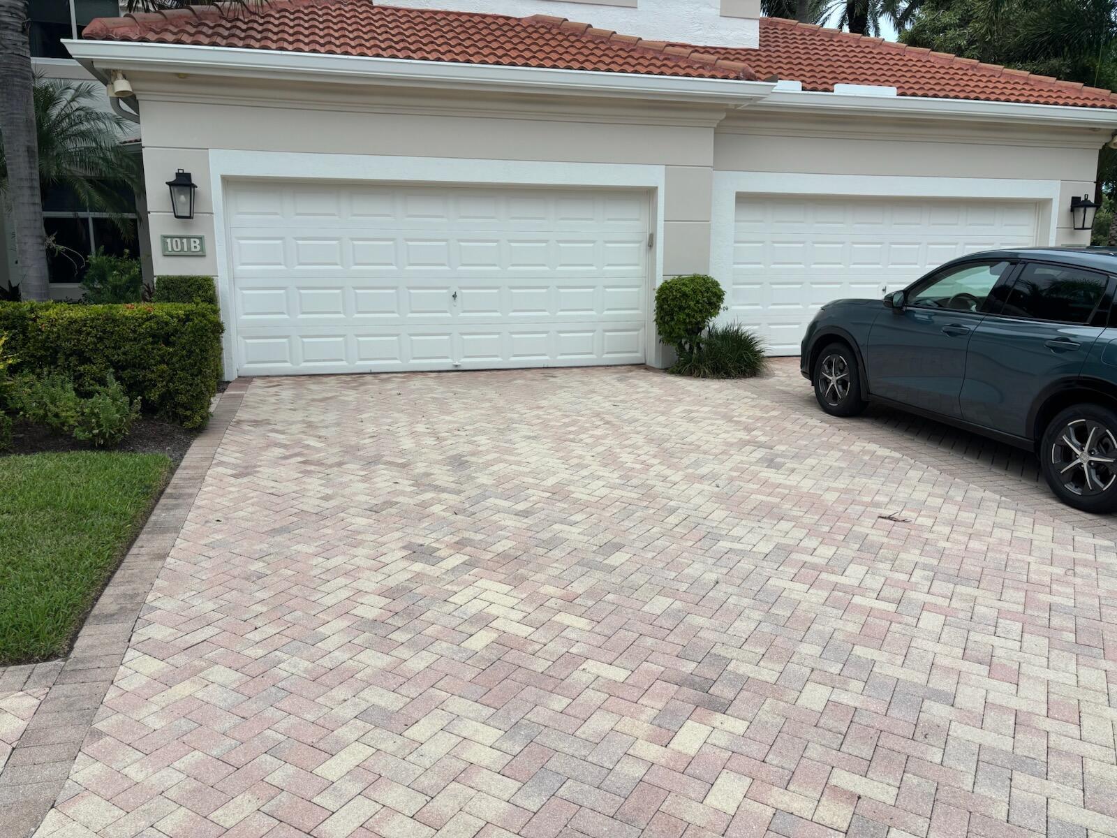 101 Palm Bay Circle # B, Palm Beach Gardens FL 33418