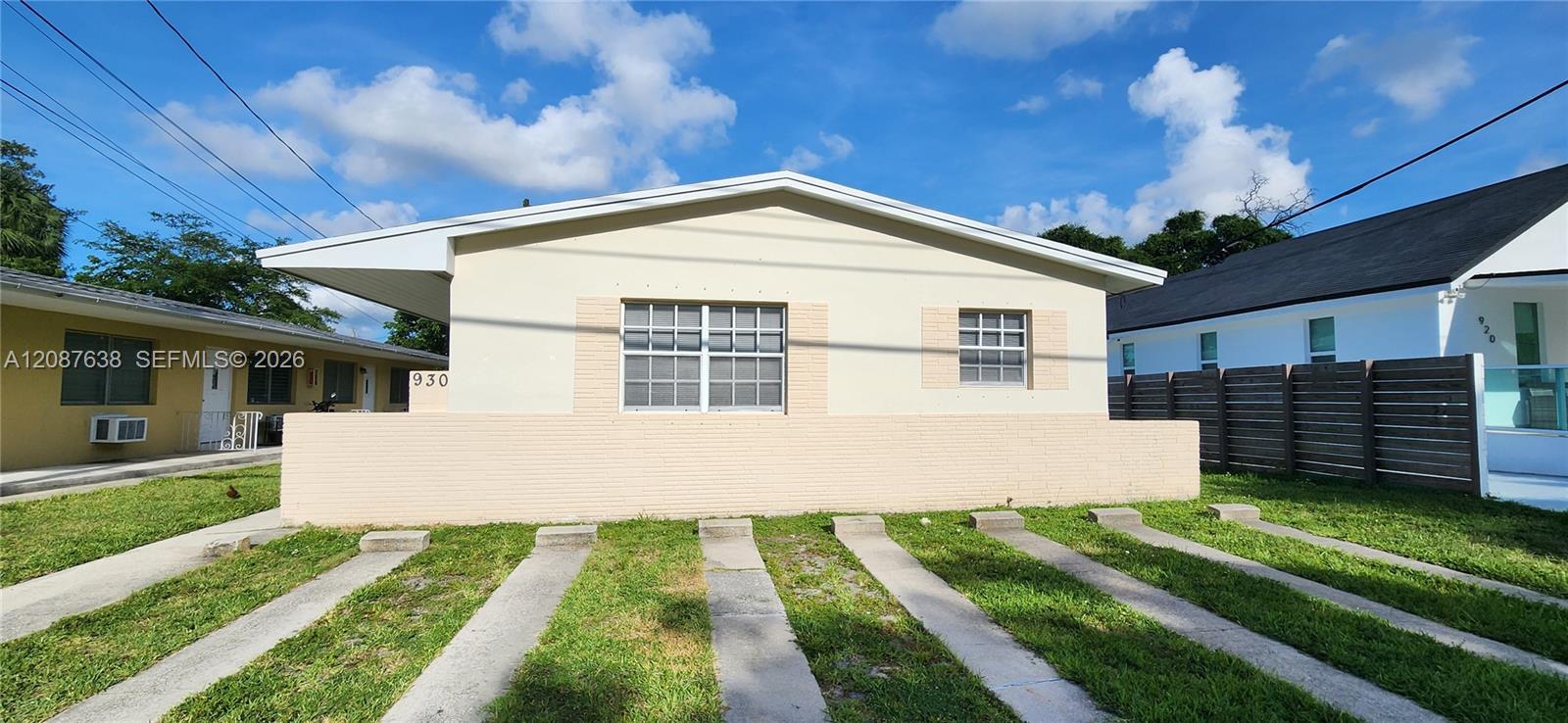 930 SW 4th Ave # 3, Miami FL 33130 photo 2